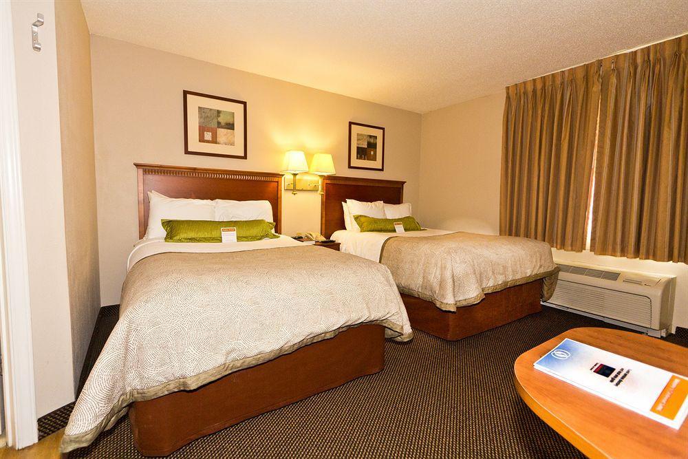 Candlewood Suites Harrisonburg By Ihg Esterno foto