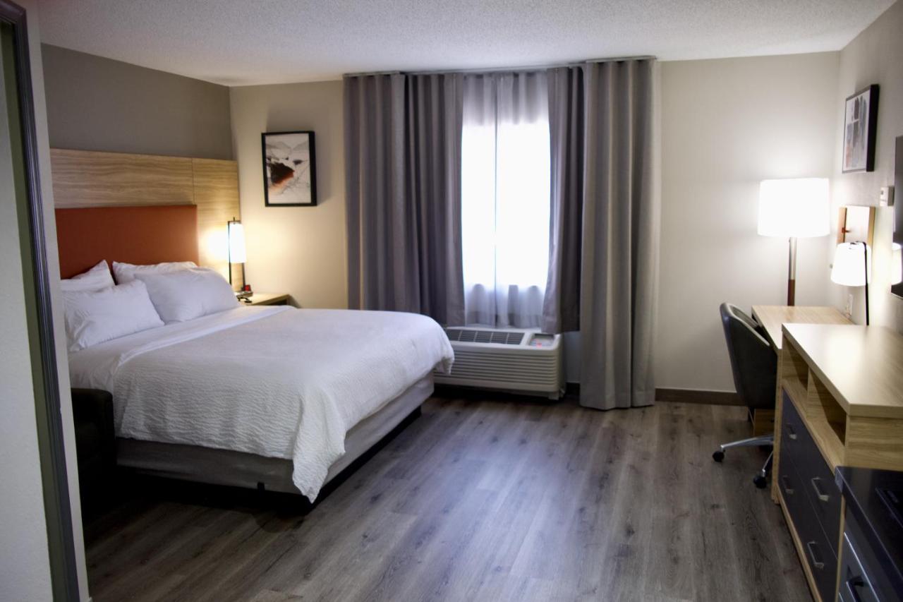 Candlewood Suites Harrisonburg By Ihg Esterno foto