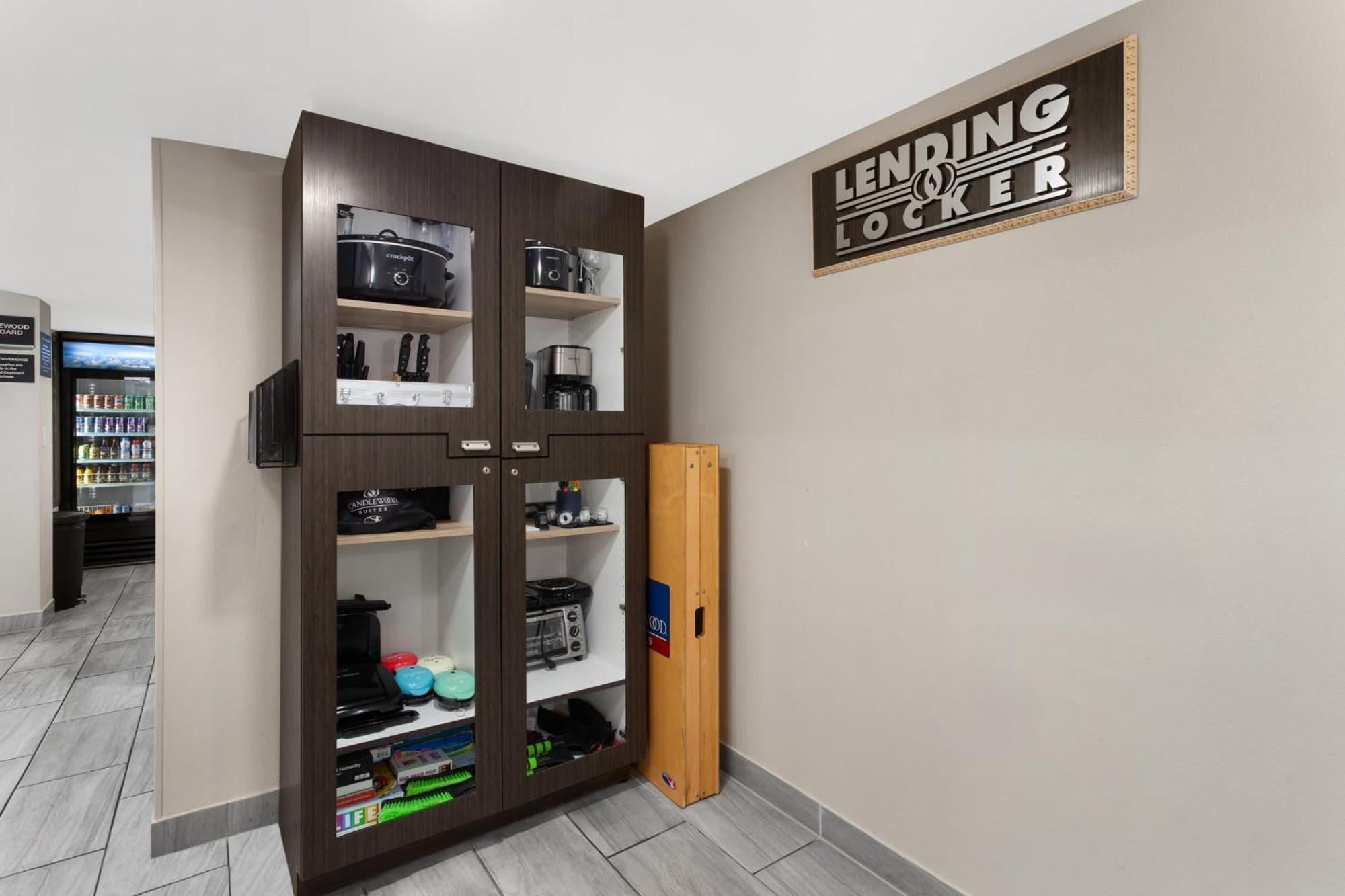 Candlewood Suites Harrisonburg By Ihg Esterno foto