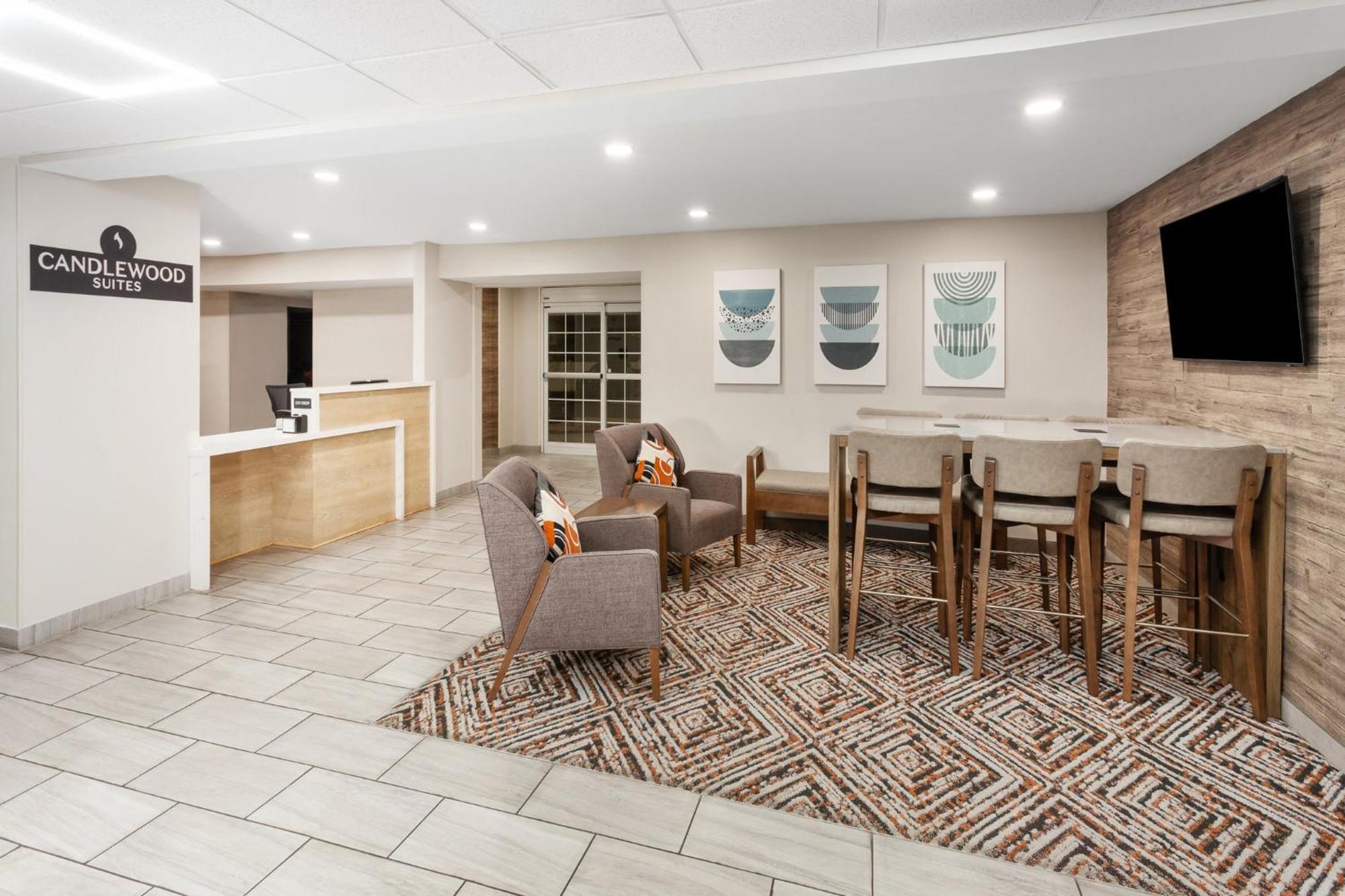 Candlewood Suites Harrisonburg By Ihg Esterno foto