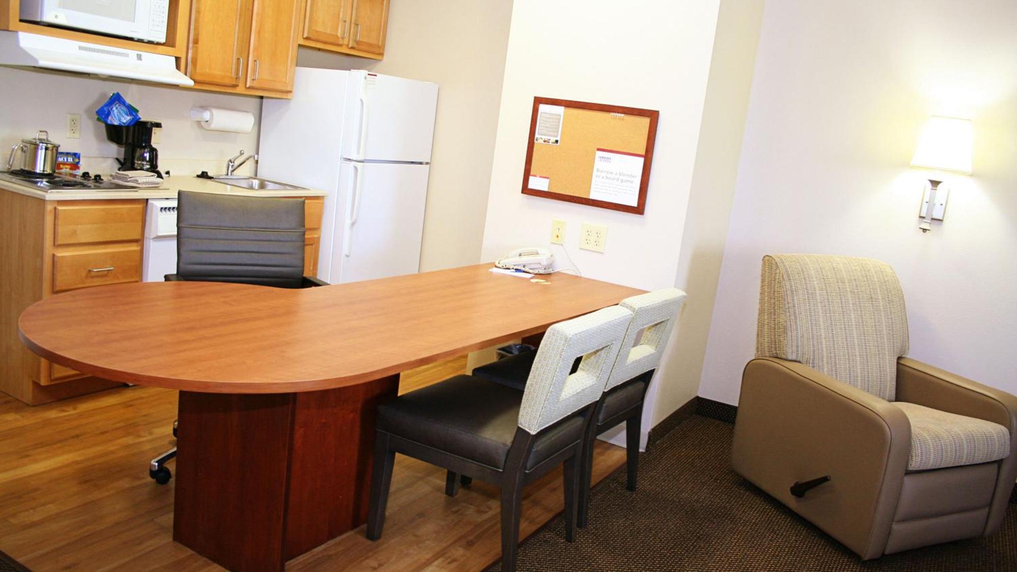 Candlewood Suites Harrisonburg By Ihg Esterno foto