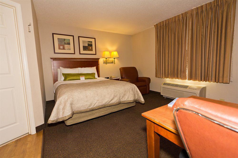Candlewood Suites Harrisonburg By Ihg Esterno foto